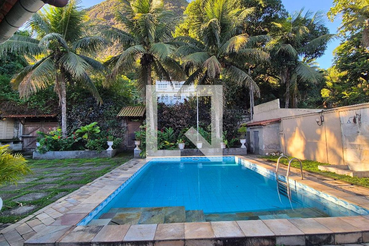 Casa, 4 quartos, 320 m² - Foto 192
