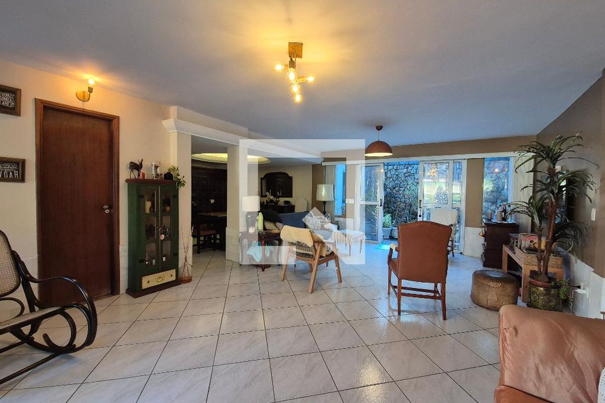 Casa, 4 quartos, 320 m² - Foto 4