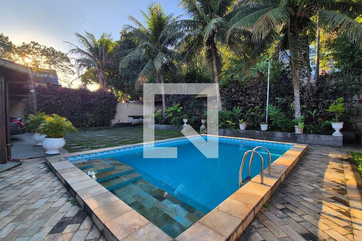 Casa, 4 quartos, 320 m² - Foto 194