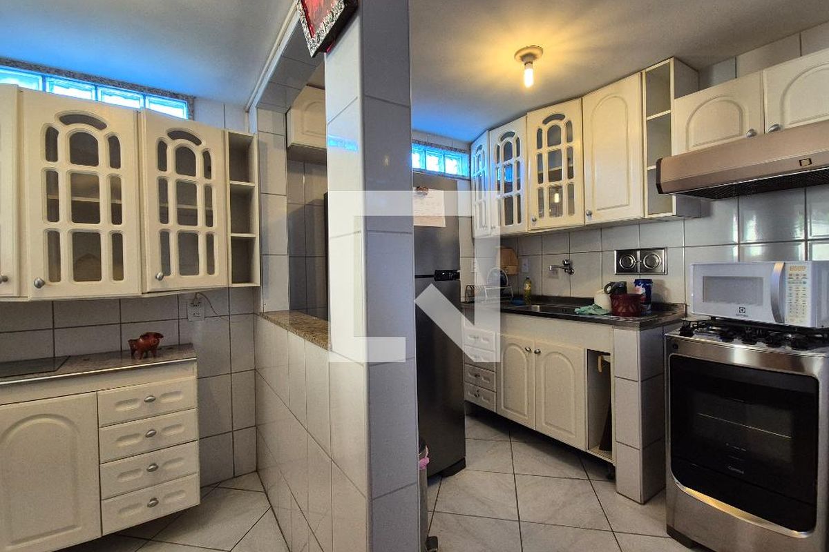 Casa, 4 quartos, 320 m² - Foto 160