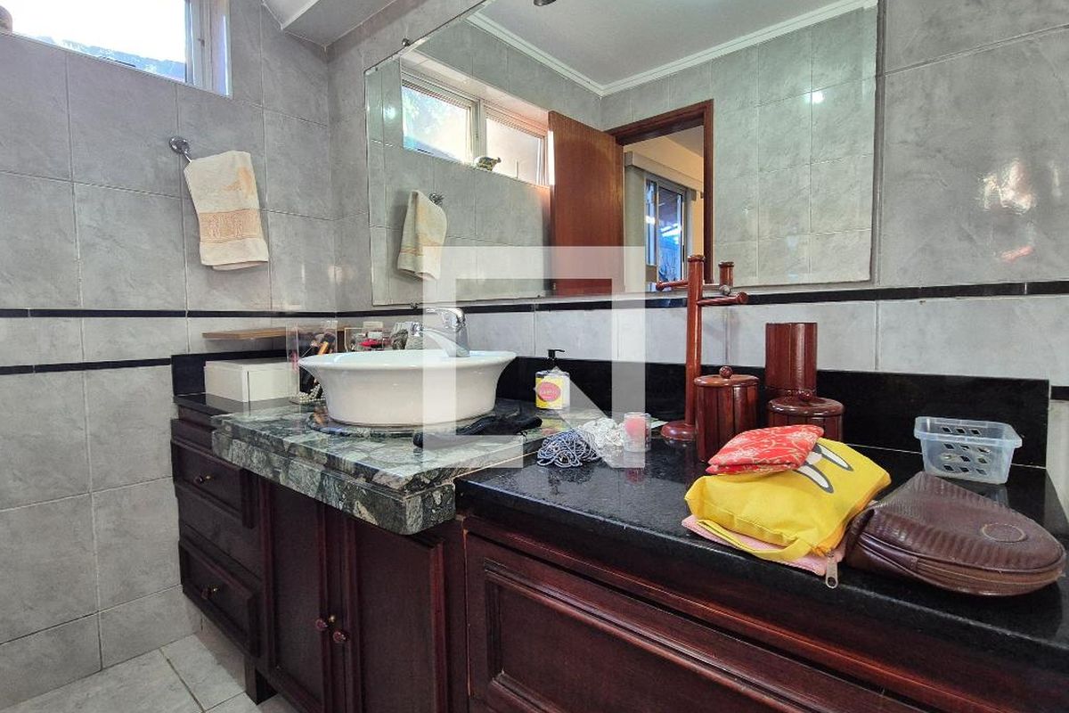 Casa, 4 quartos, 320 m² - Foto 72