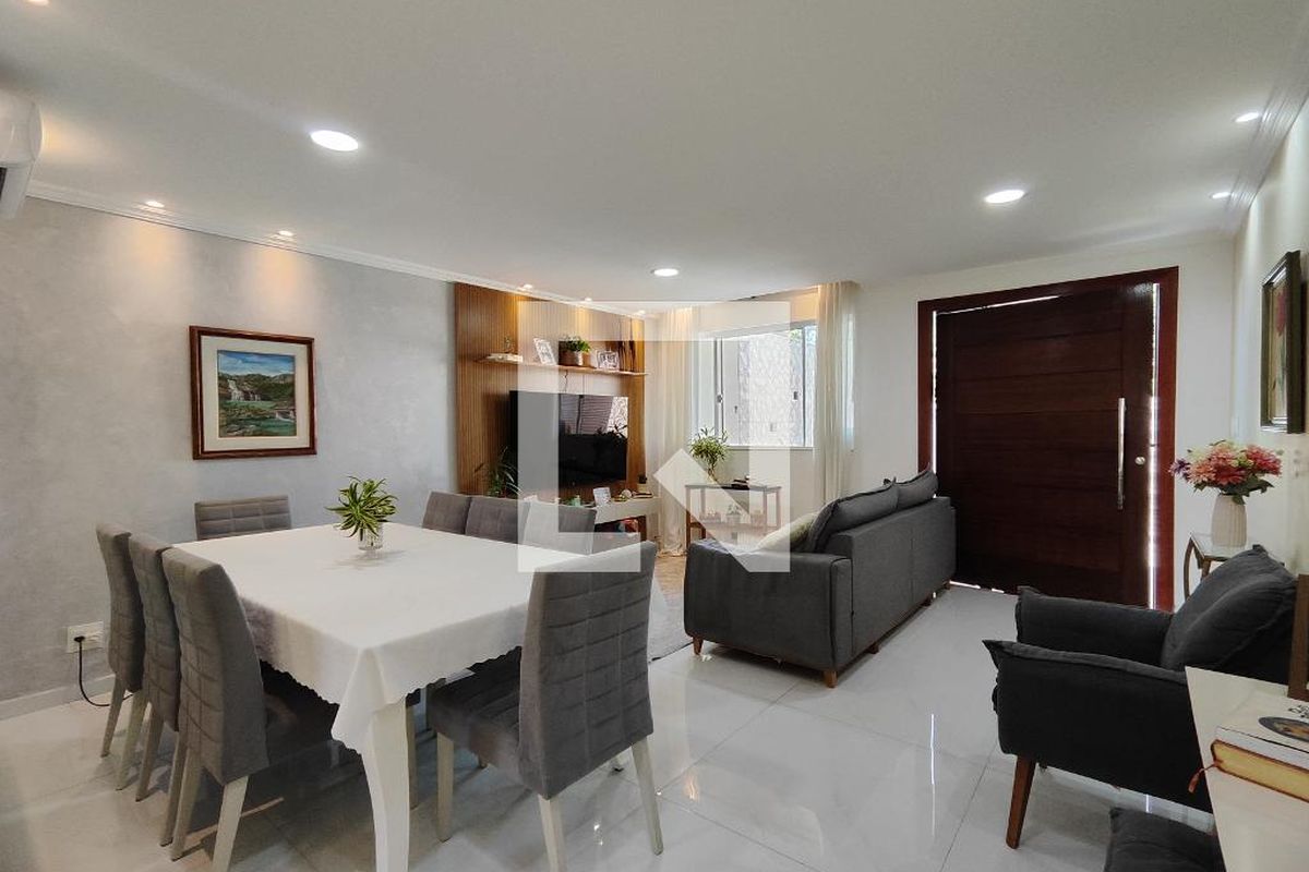 Casa, 3 quartos, 160 m² - Foto 1