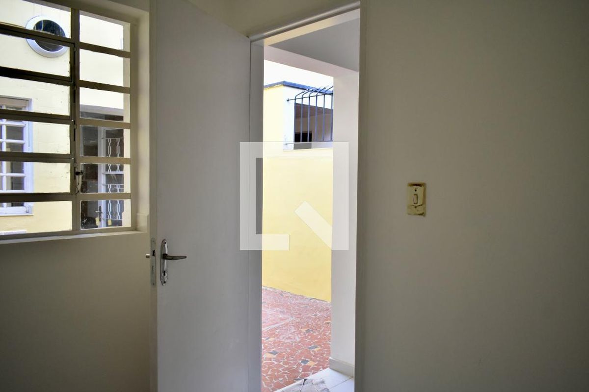 Casa, 2 quartos, 160 m² - Foto 32
