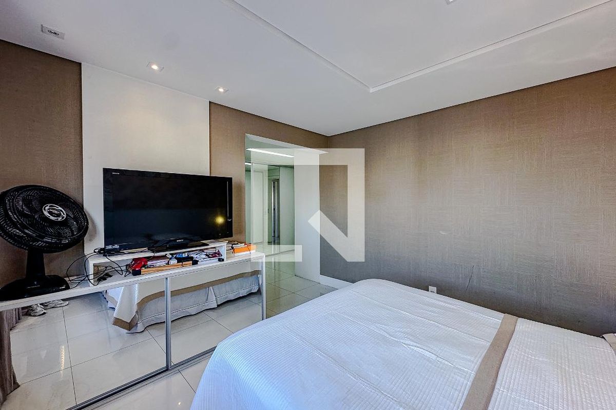 Apartamento, 3 quartos, 210 m² - Foto 20