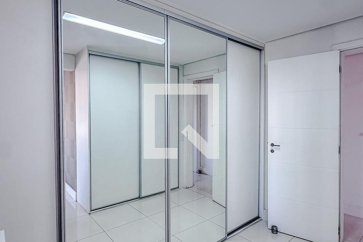 Apartamento, 3 quartos, 210 m² - Foto 22