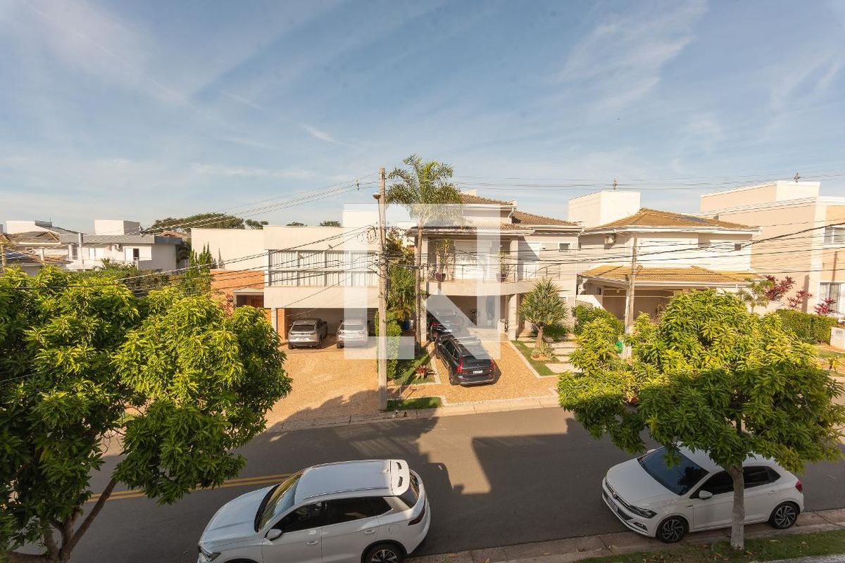 Casa à Venda - Swiss Park, 4 Quartos,  250 m2 em , Campinas - sp | SoloBR
