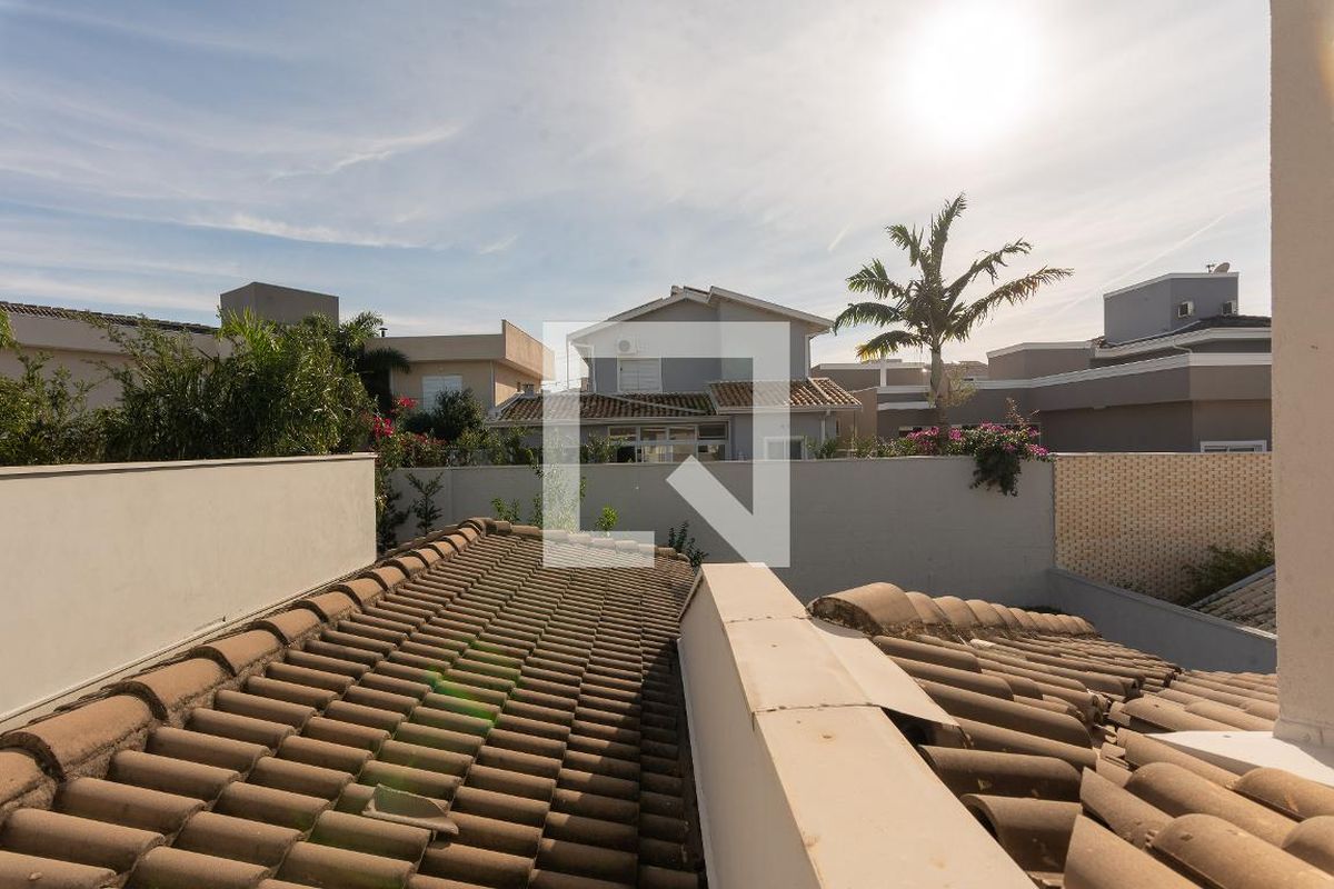 Casa à Venda - Swiss Park, 4 Quartos,  250 m2 em , Campinas - sp | SoloBR