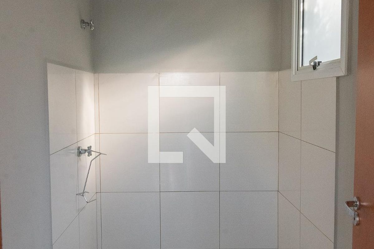 Casa à Venda - Swiss Park, 4 Quartos,  250 m2 em , Campinas - sp | SoloBR