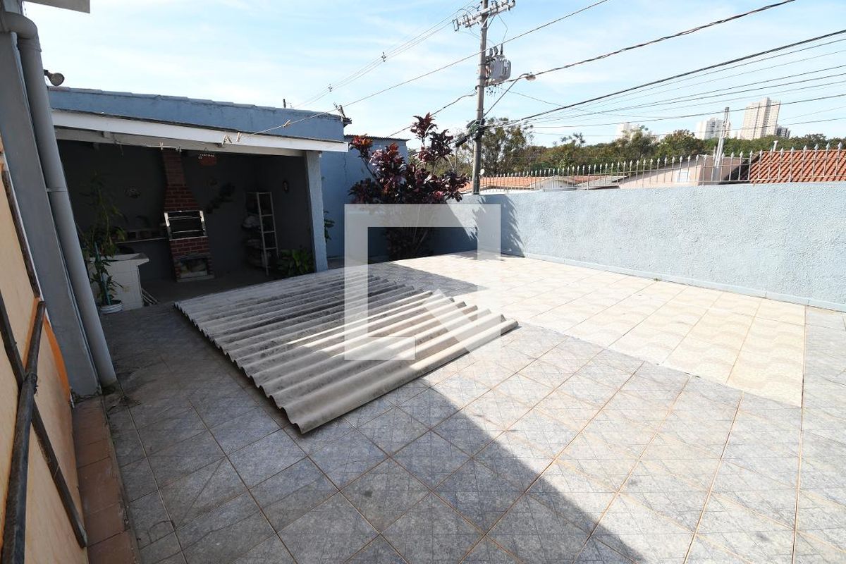 Casa à Venda - Jardim Flamboyant, 2 Quartos,  100 m2 em , Campinas - sp | SoloBR