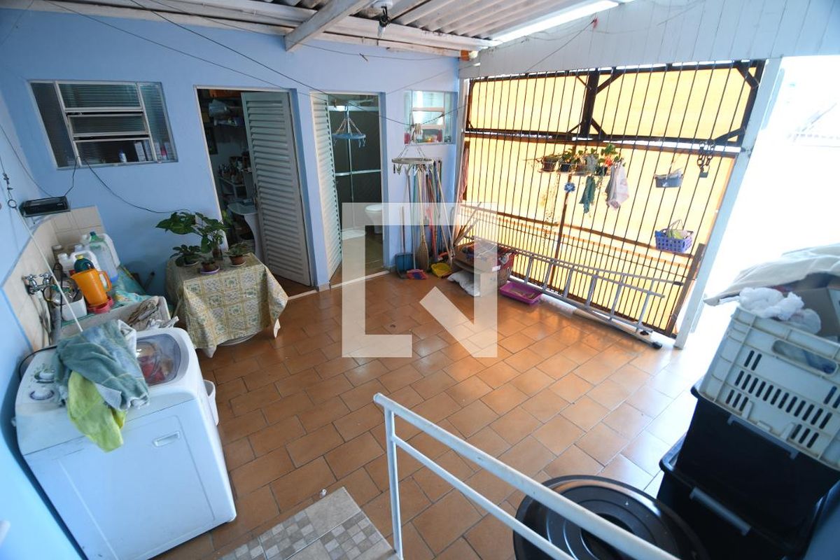 Casa à Venda - Jardim Flamboyant, 2 Quartos,  100 m2 em , Campinas - sp | SoloBR