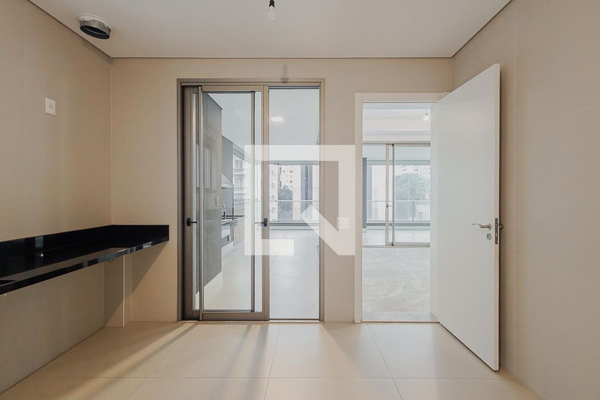 Apartamento, 3 quartos, 270 m² - Foto 51