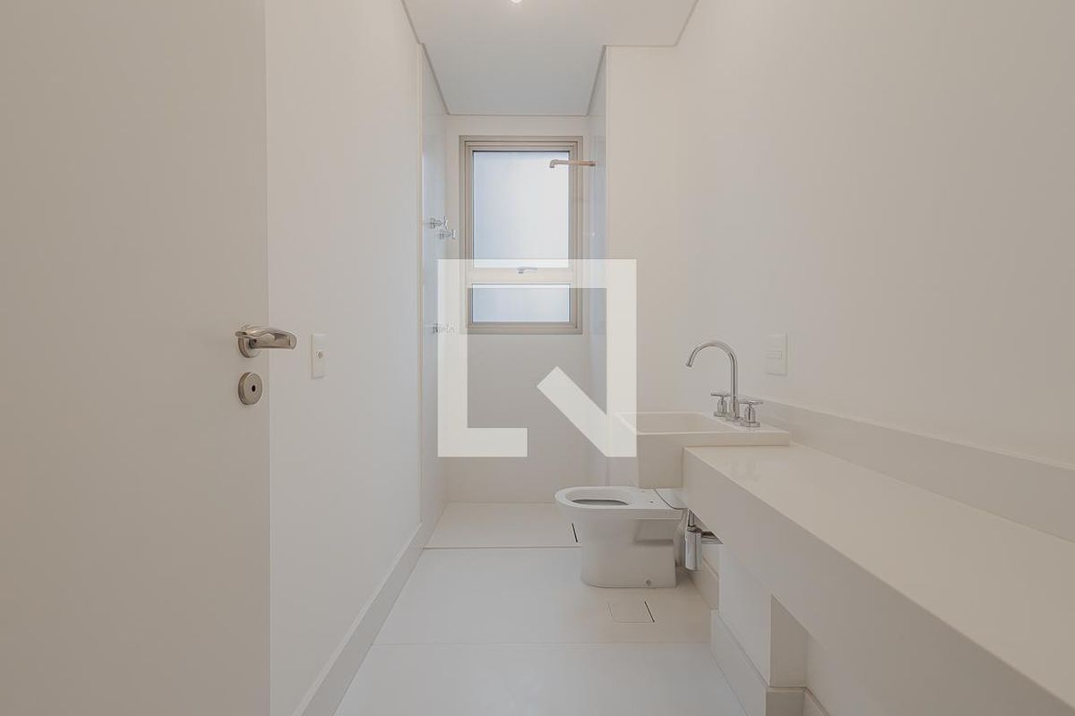 Apartamento, 3 quartos, 270 m² - Foto 42