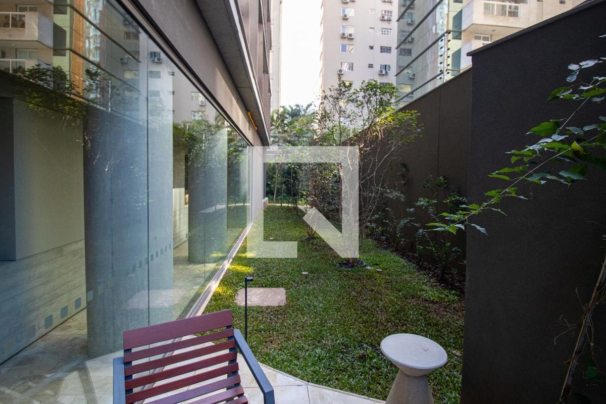 Apartamento, 3 quartos, 209 m² - Foto 110
