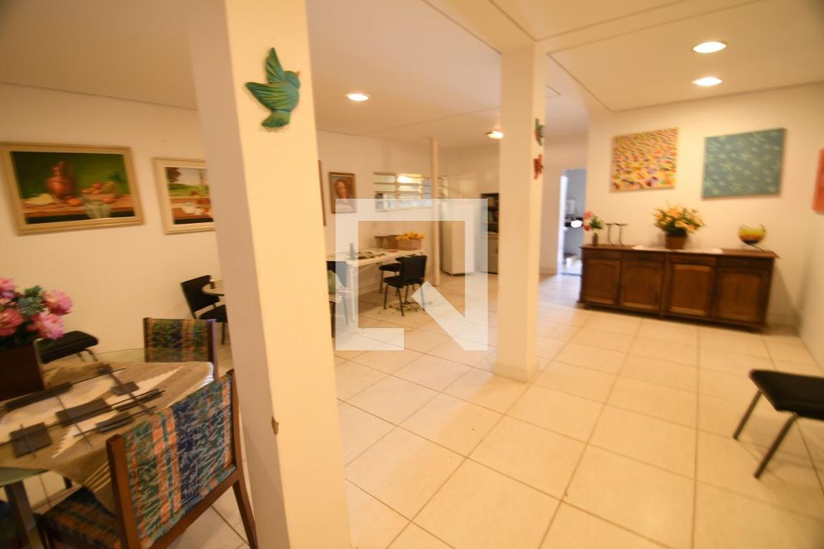 Casa à Venda - Jardim Chapadão, 5 Quartos,  450 m2 em , Campinas - sp | SoloBR