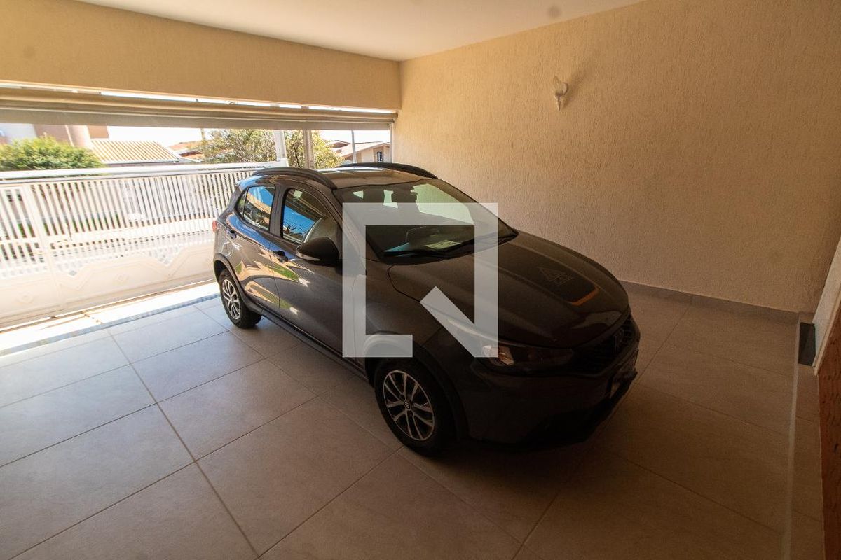 Casa à Venda - Jardim Chapadão, 4 Quartos,  212 m2 em , Campinas - sp | SoloBR