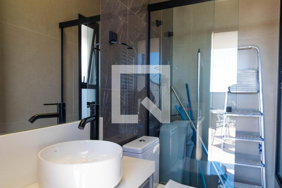 Casa à Venda - Swiss Park, 3 Quartos,  450 m2 em , Campinas - sp | SoloBR