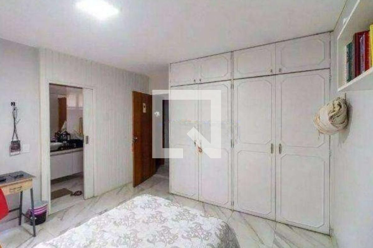Casa, 4 quartos, 300 m² - Foto 24
