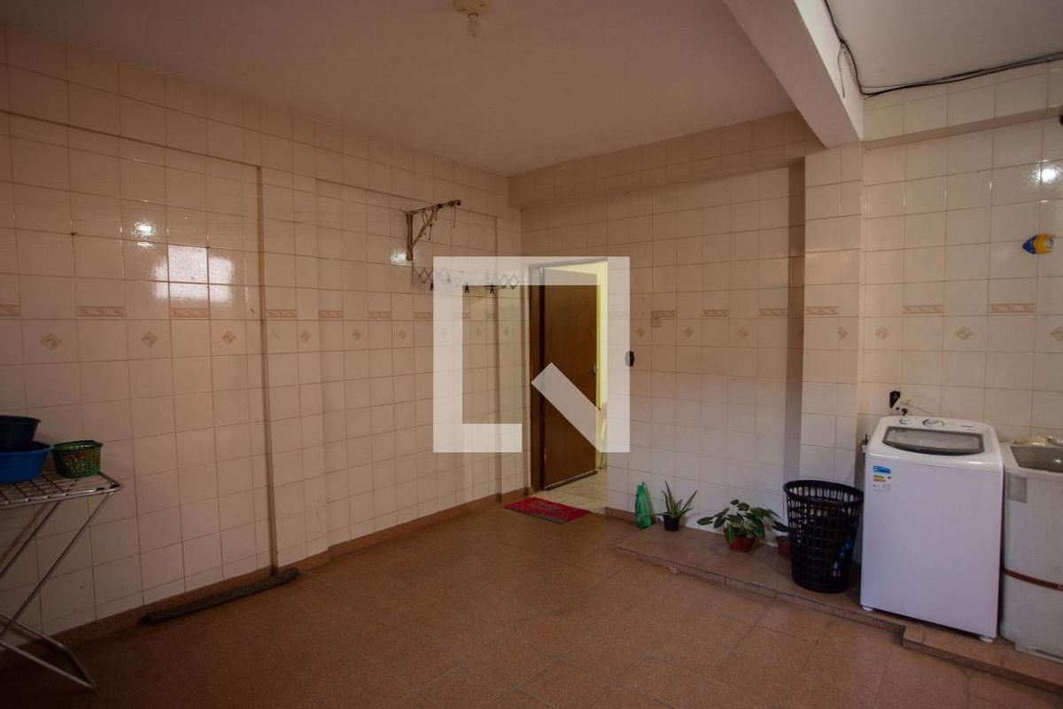 Casa, 2 quartos, 300 m² - Foto 46