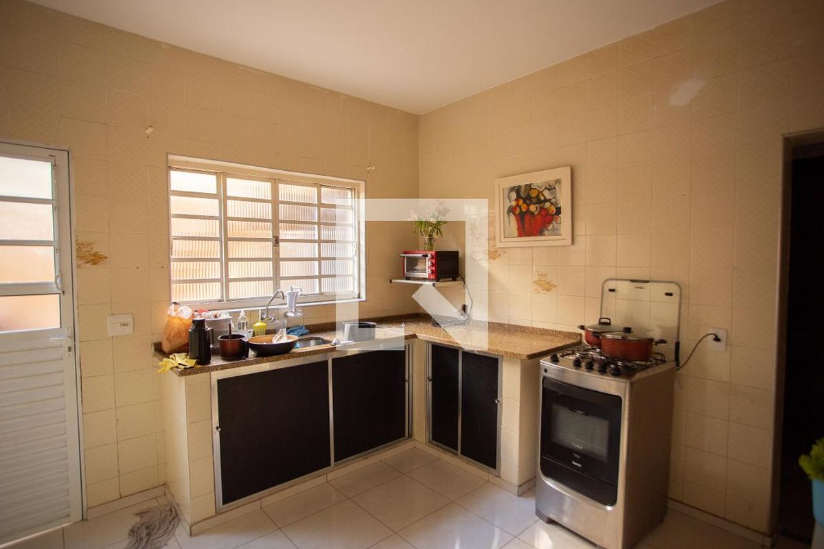 Casa, 2 quartos, 300 m² - Foto 64