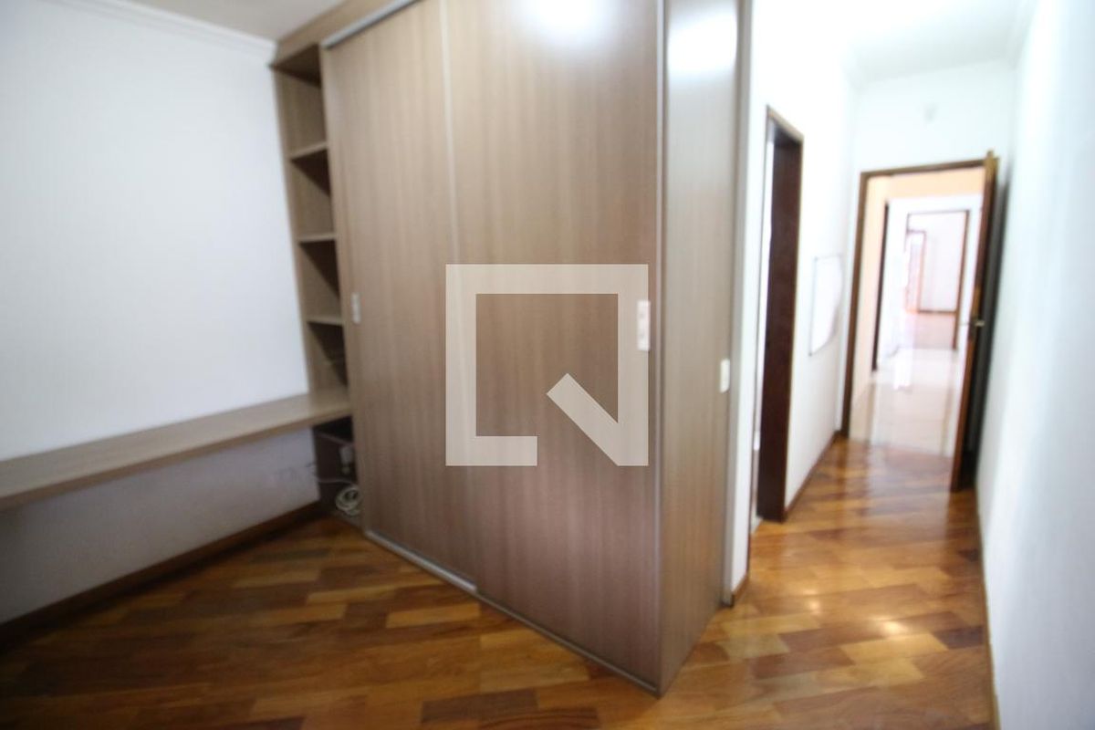 Casa, 3 quartos, 189 m² - Foto 48