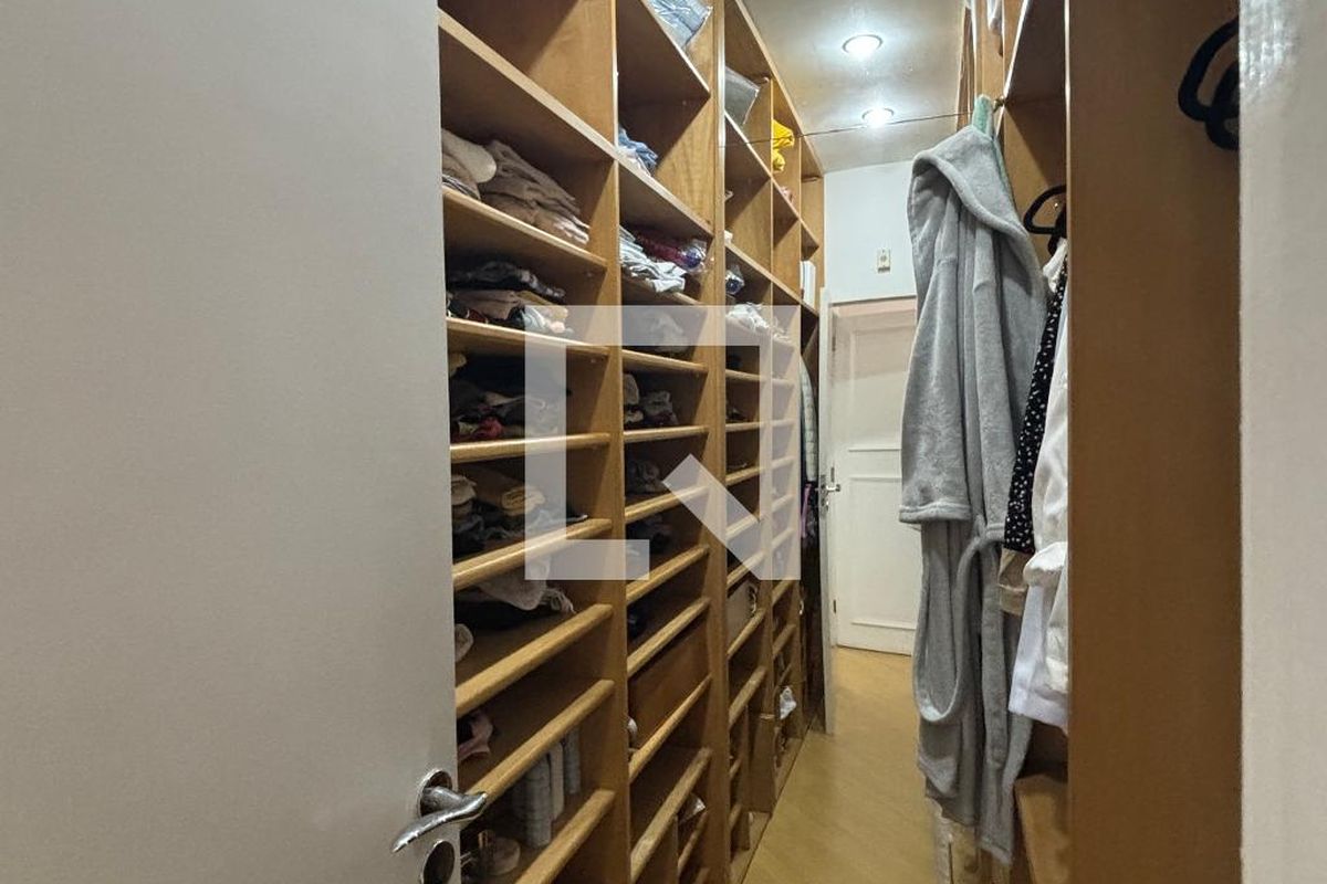Apartamento, 4 quartos, 234 m² - Foto 48