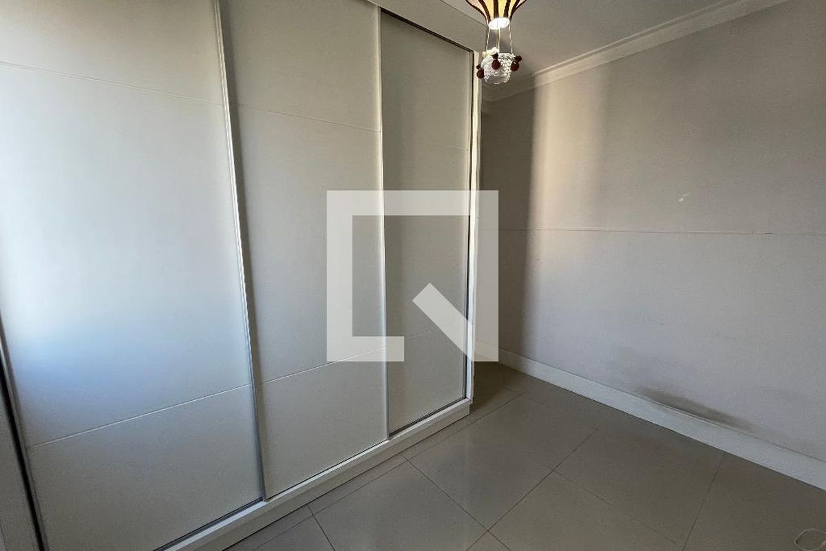 Apartamento, 2 quartos, 74 m² - Foto 11