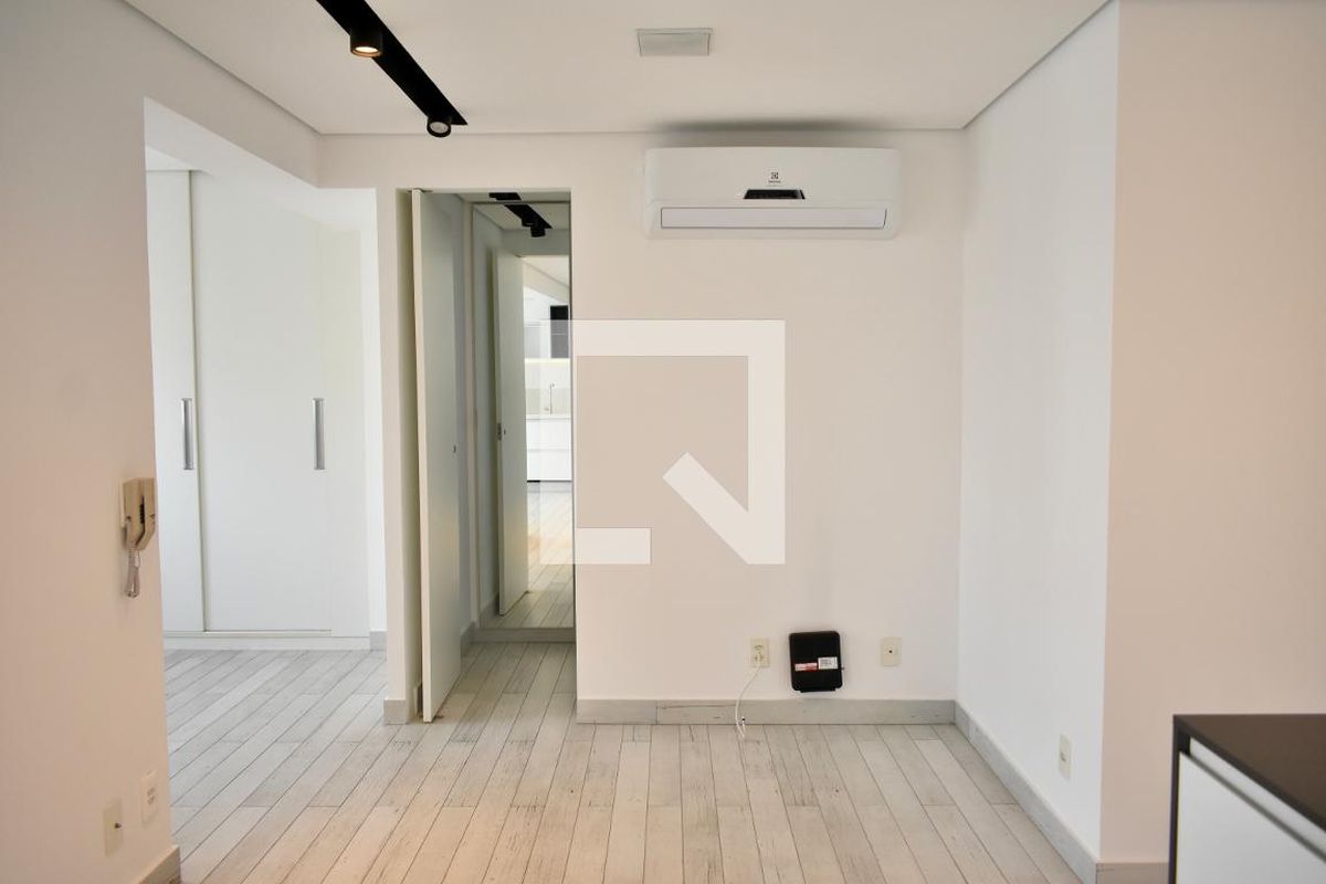 Apartamento, 1 quarto, 56 m² - Foto 4