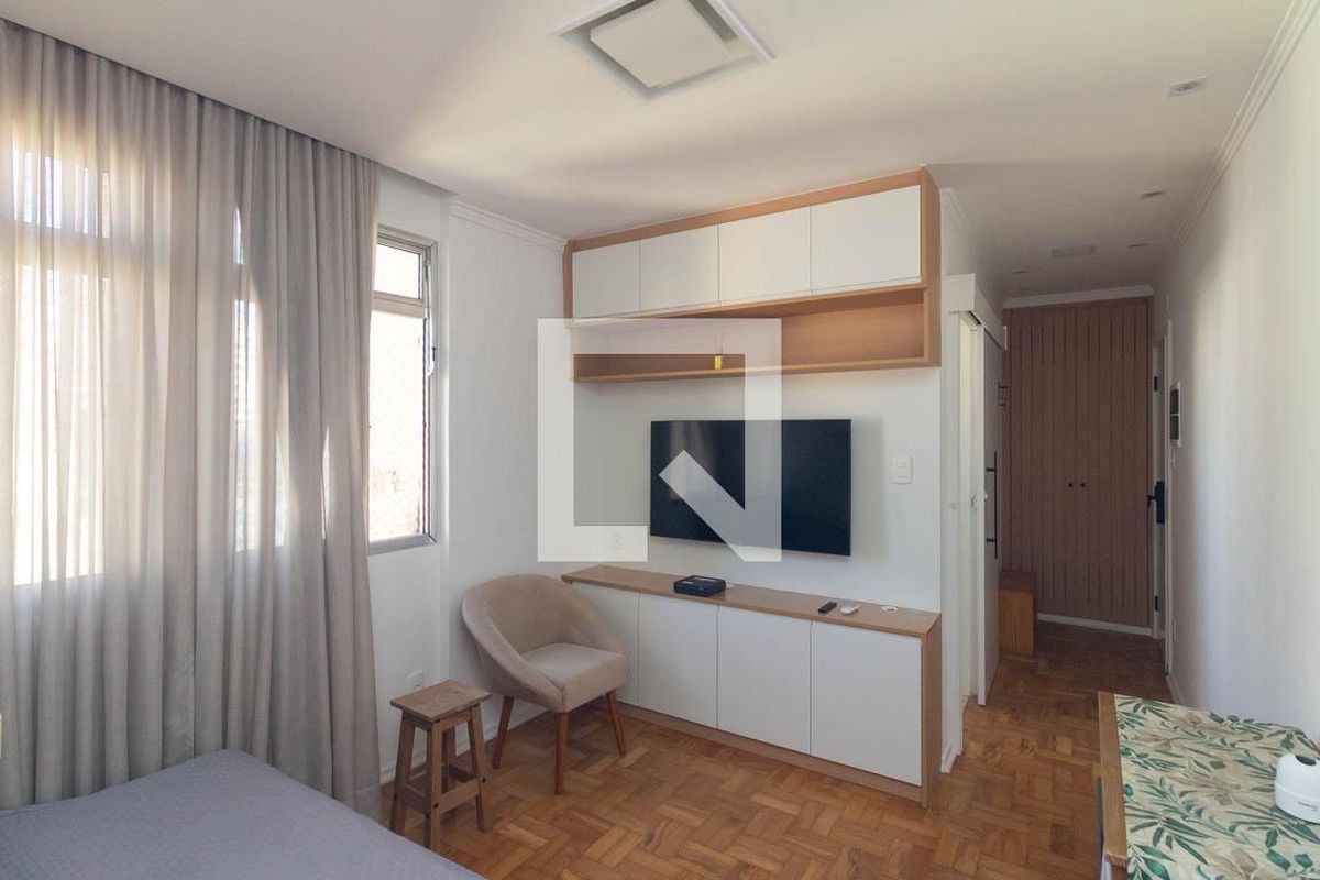 Apartamento, 1 quarto, 42 m² - Foto 1