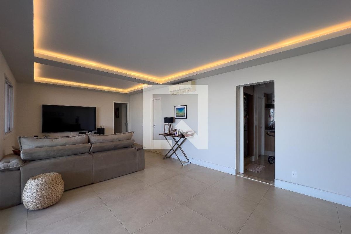 Apartamento, 3 quartos, 146 m² - Foto 2