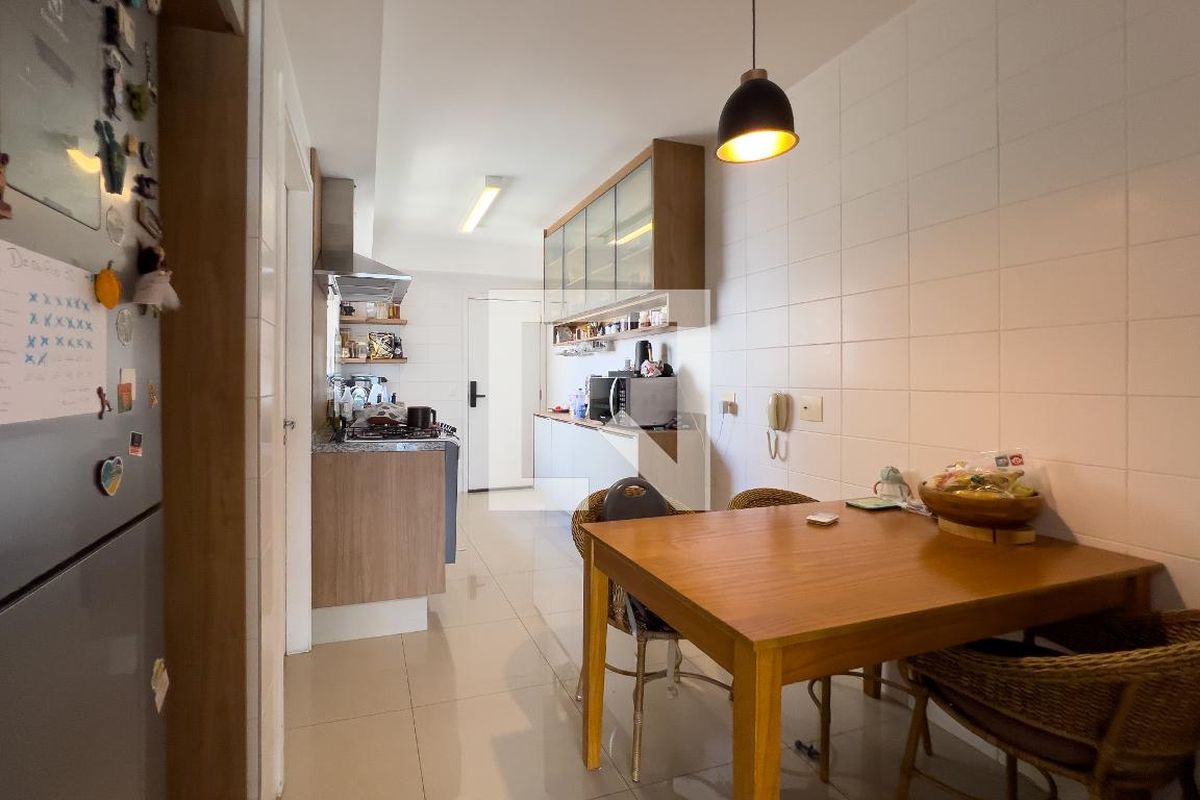 Apartamento, 3 quartos, 146 m² - Foto 7