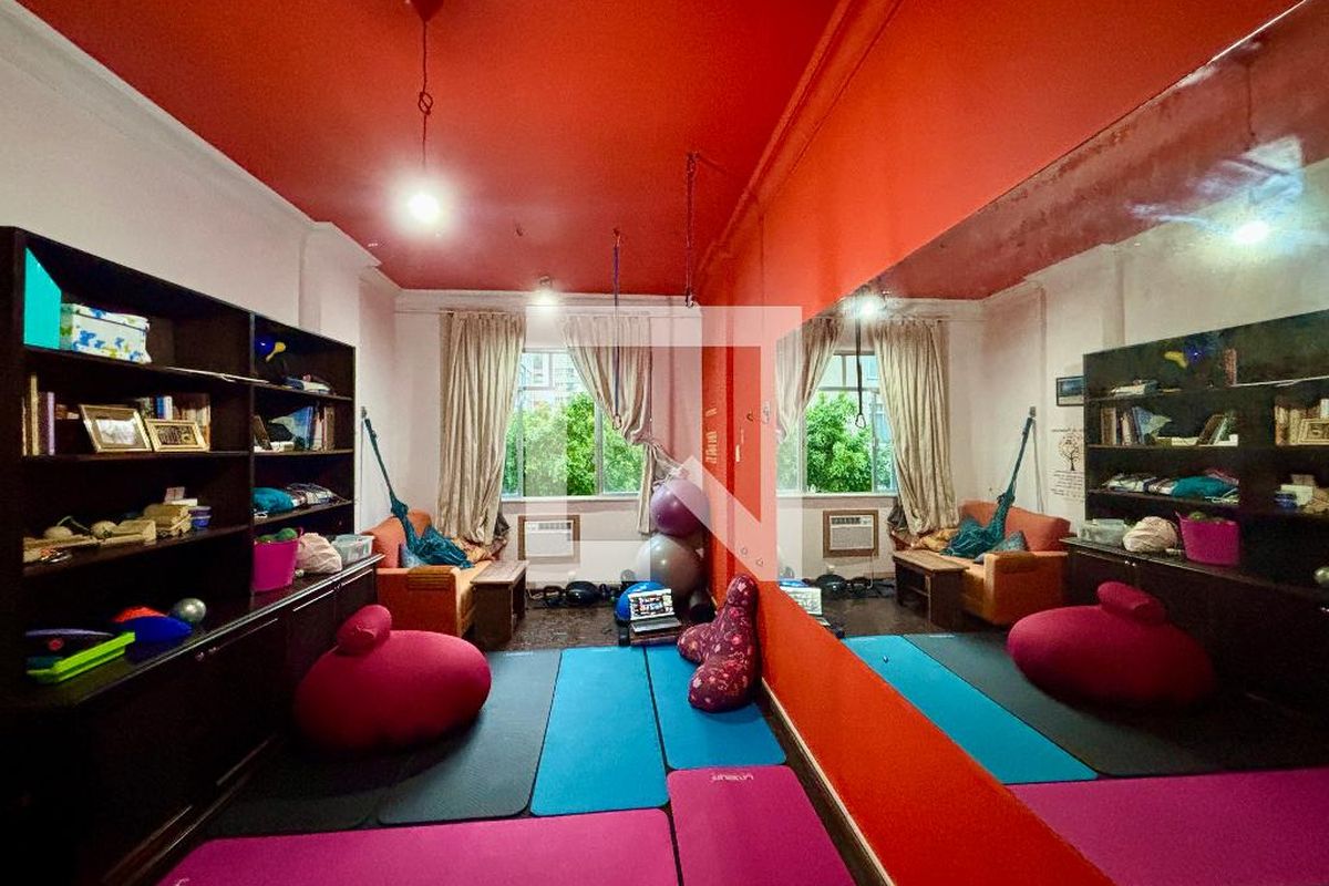 Apartamento, 3 quartos, 70 m² - Foto 2
