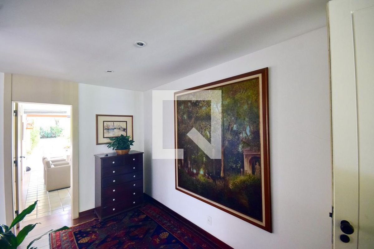 Casa, 4 quartos, 650 m² - Foto 32