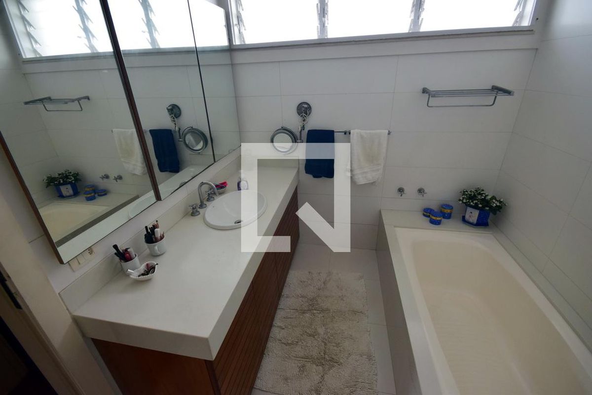 Casa, 4 quartos, 650 m² - Foto 130