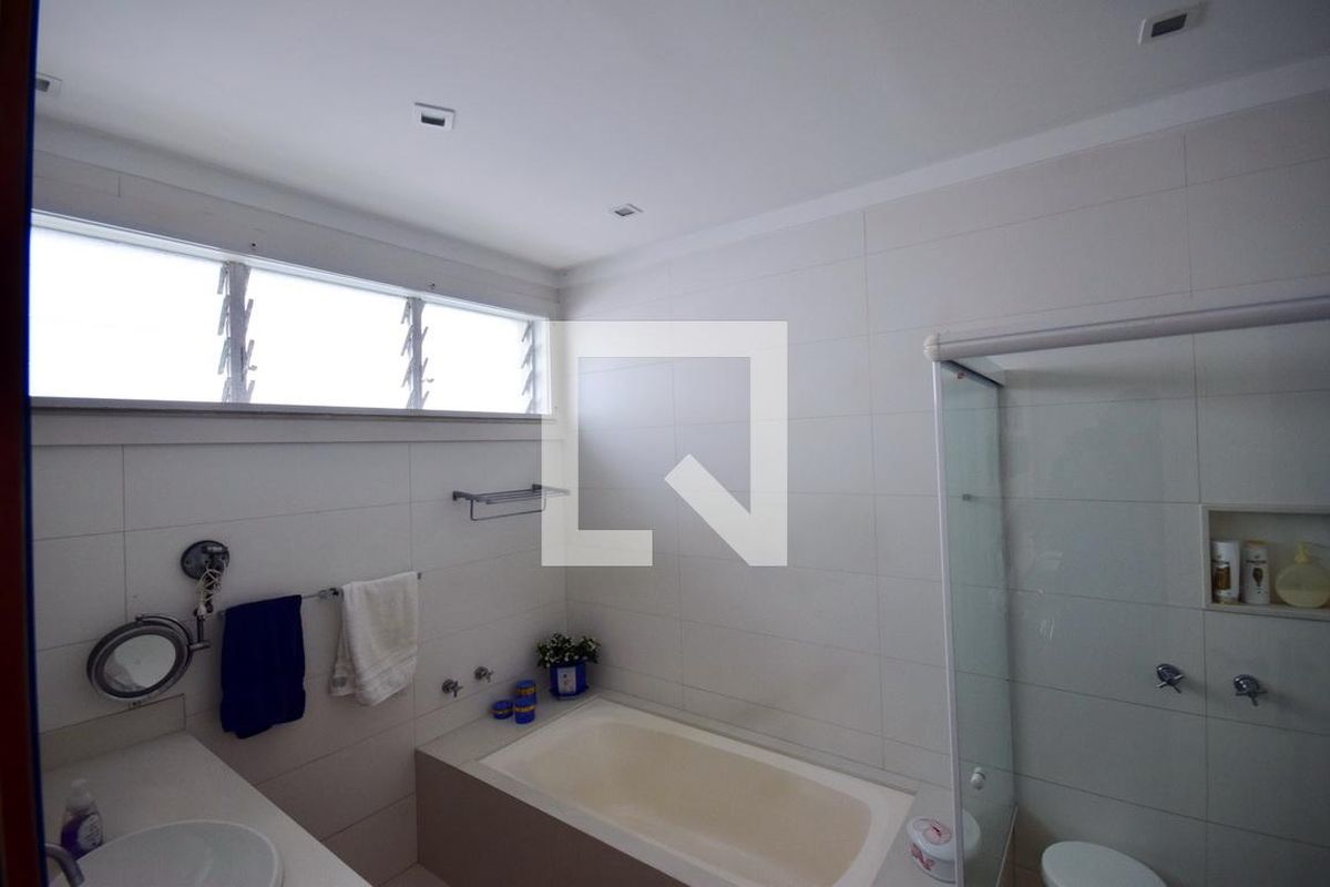 Casa, 4 quartos, 650 m² - Foto 120