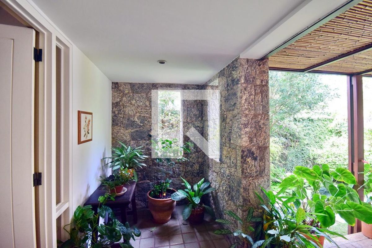 Casa, 4 quartos, 650 m² - Foto 30