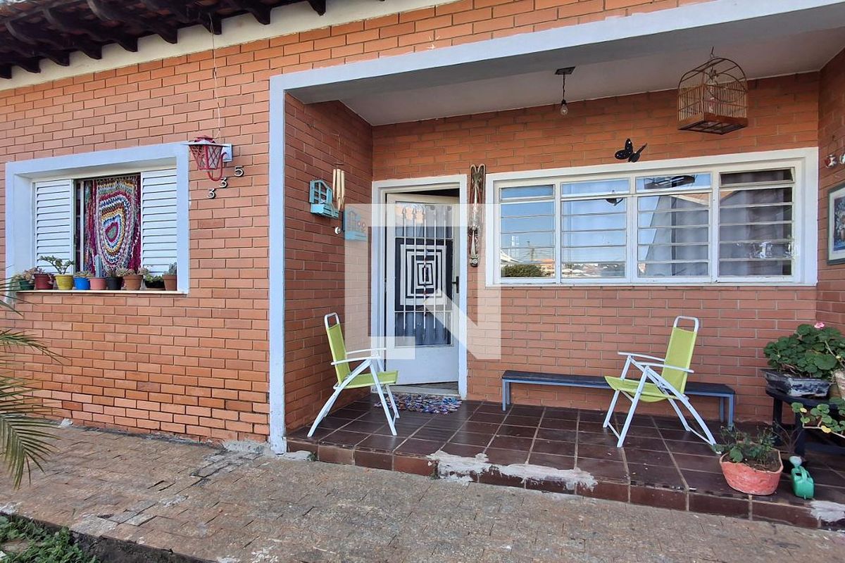 Casa à Venda - Taquaral, 2 Quartos,  83 m2 em , Campinas - sp | SoloBR