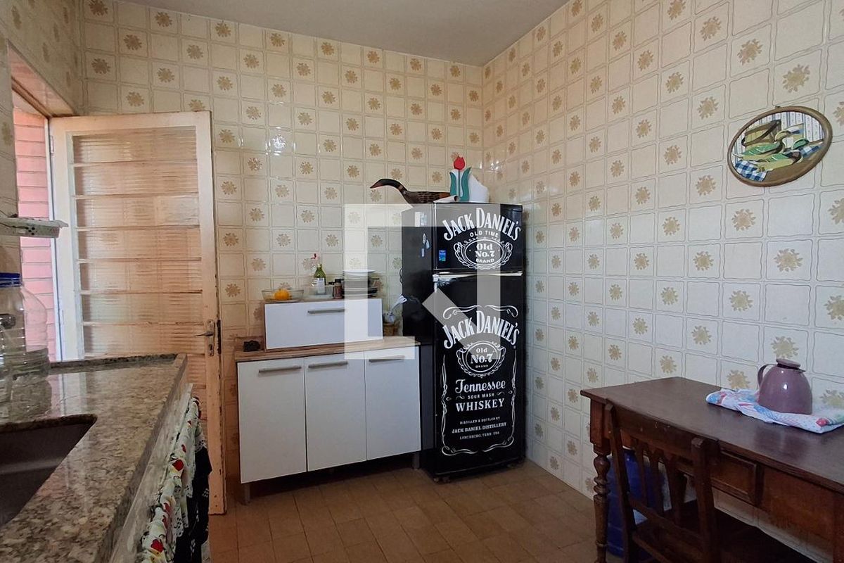 Casa à Venda - Taquaral, 2 Quartos,  83 m2 em , Campinas - sp | SoloBR