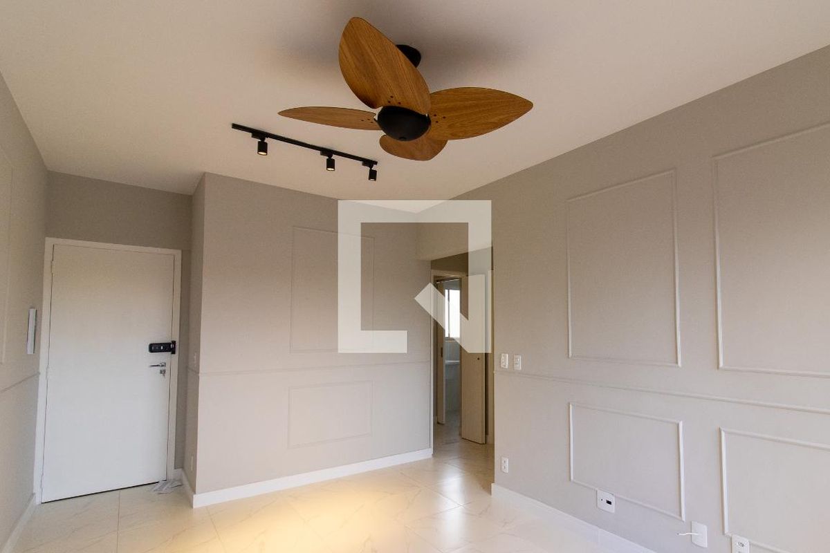 Apartamento à Venda - Bosque, 1 Quarto,  60 m2 em , Campinas - sp | SoloBR