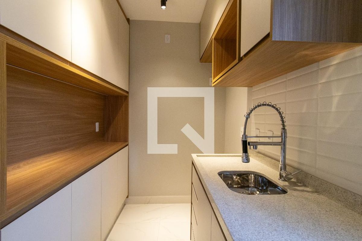 Apartamento à Venda - Bosque, 1 Quarto,  60 m2 em , Campinas - sp | SoloBR