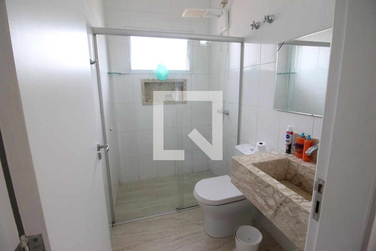 Casa, 3 quartos, 199 m² - Foto 38
