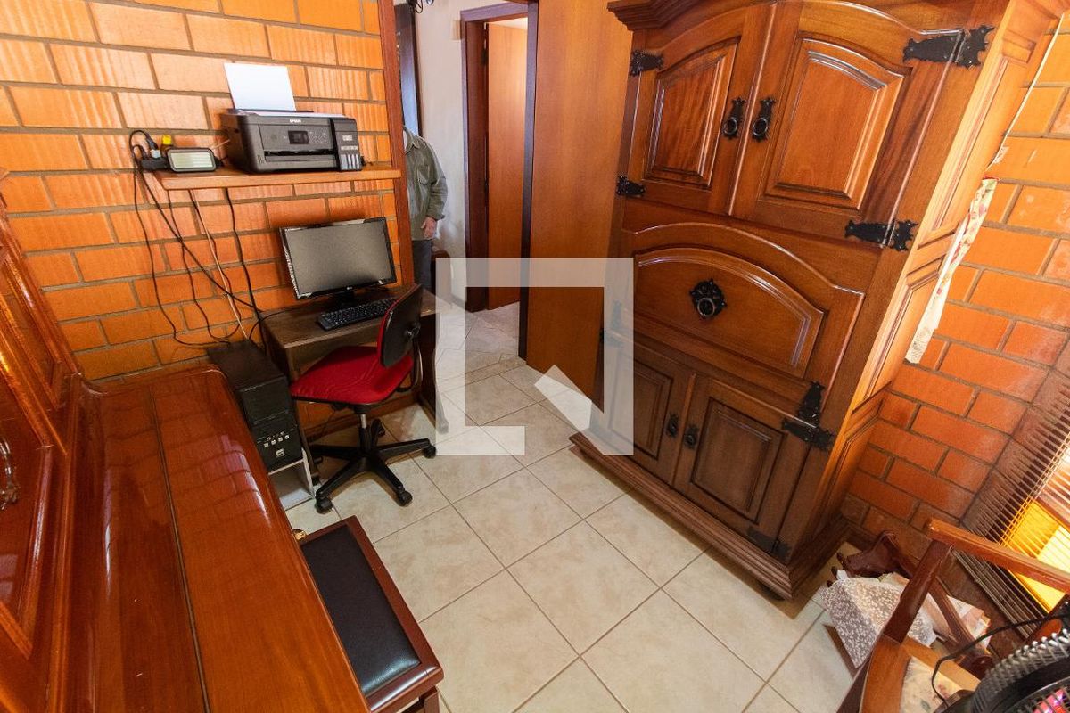 Casa à Venda - Lot. Alphaville Campinas, 3 Quartos,  283 m2 em , Campinas - sp | SoloBR