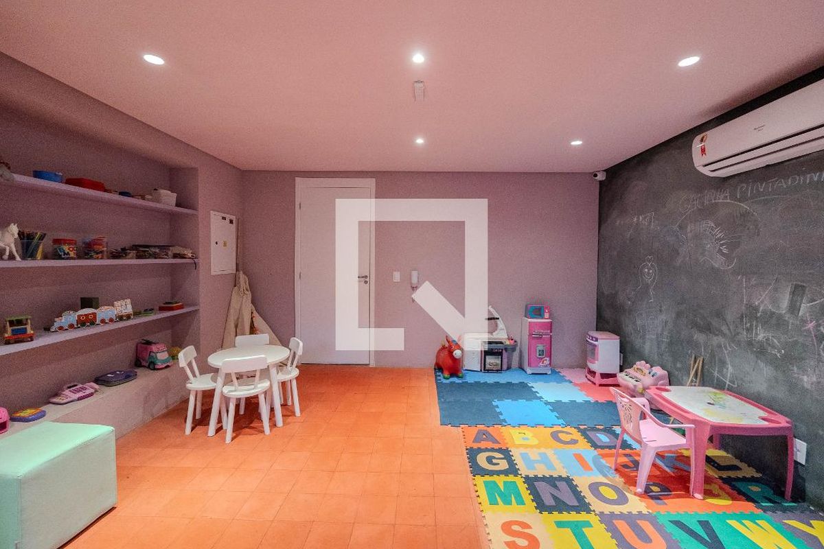 Apartamento, 2 quartos, 37 m² - Foto 135