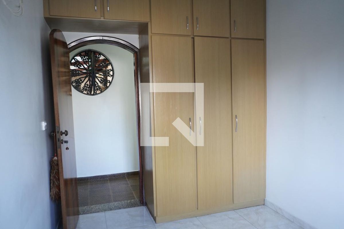 Casa, 4 quartos, 267 m² - Foto 49