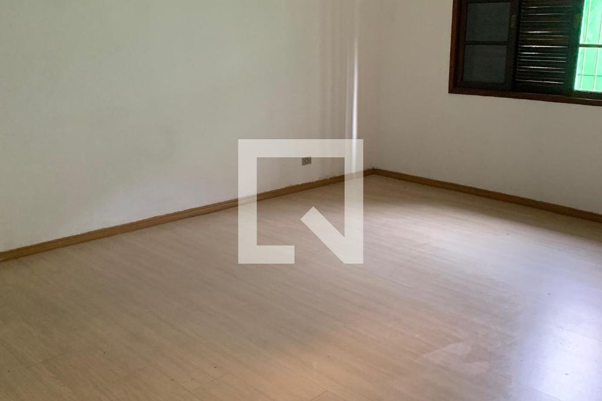 Casa, 3 quartos, 239 m² - Foto 13