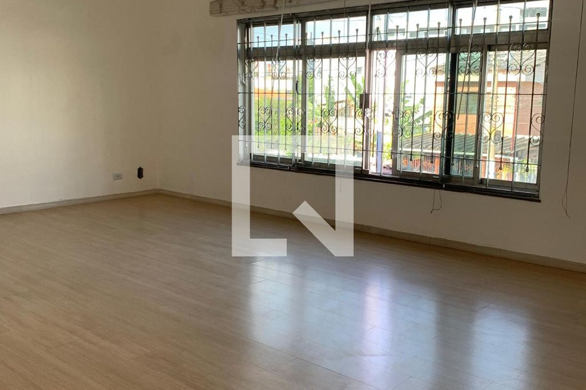 Casa, 3 quartos, 239 m² - Foto 24