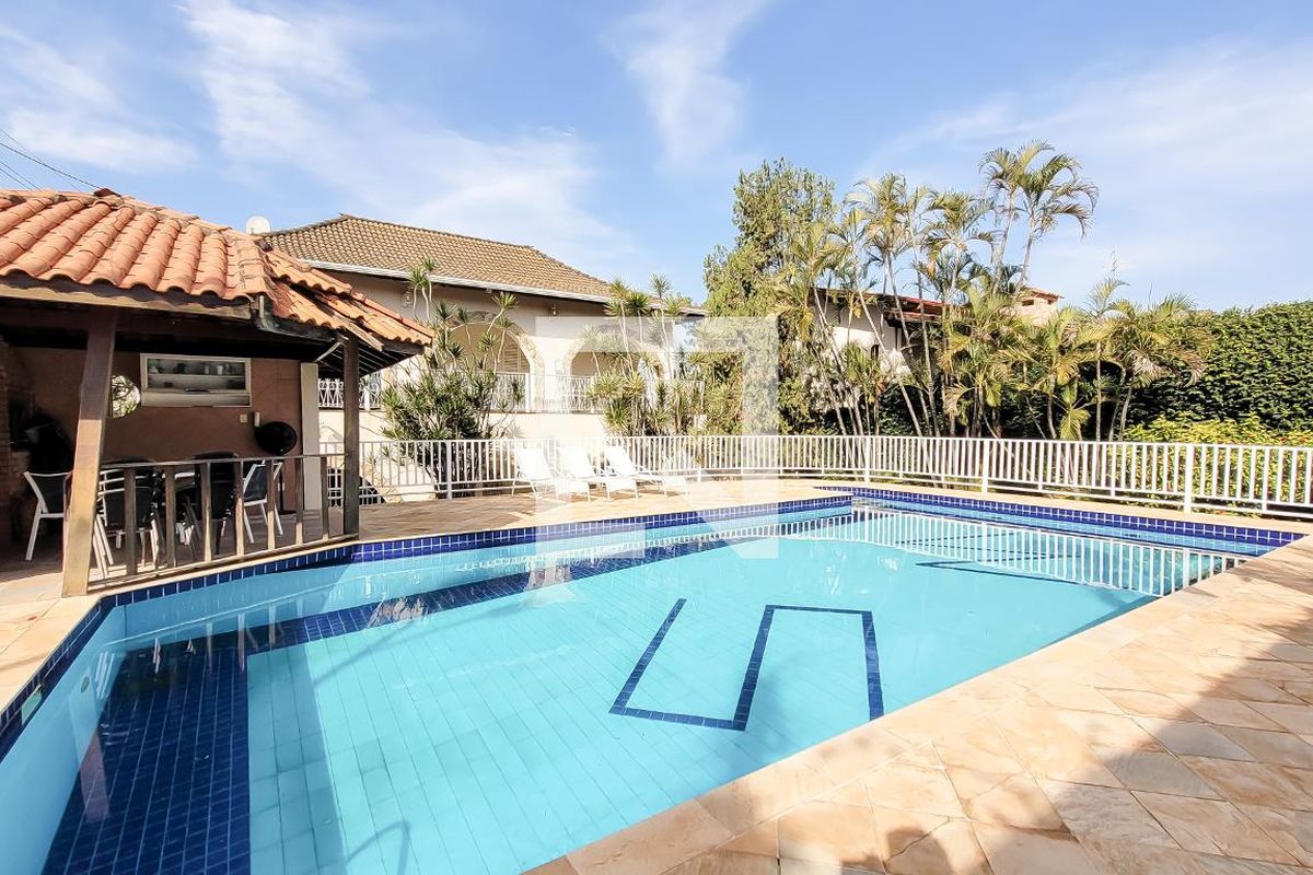 Casa à Venda - Mansões Santo Antônio, 4 Quartos,  650 m2 em , Campinas - sp | SoloBR