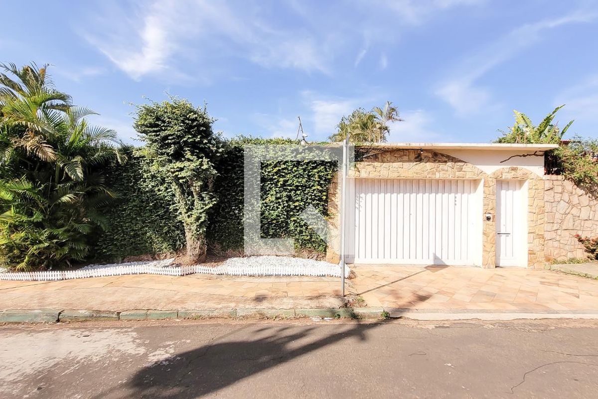 Casa à Venda - Mansões Santo Antônio, 4 Quartos,  650 m2 em , Campinas - sp | SoloBR