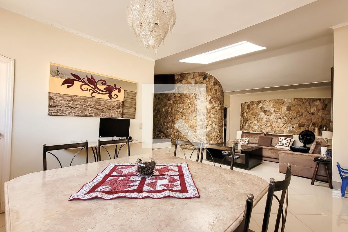 Casa à Venda - Mansões Santo Antônio, 4 Quartos,  650 m2 em , Campinas - sp | SoloBR