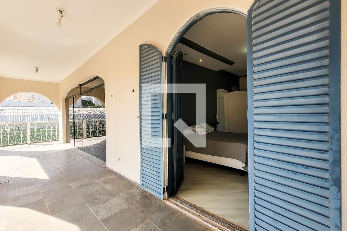 Casa à Venda - Mansões Santo Antônio, 4 Quartos,  650 m2 em , Campinas - sp | SoloBR