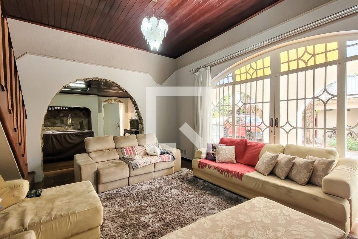Casa à Venda - Mansões Santo Antônio, 4 Quartos,  650 m2 em , Campinas - sp | SoloBR
